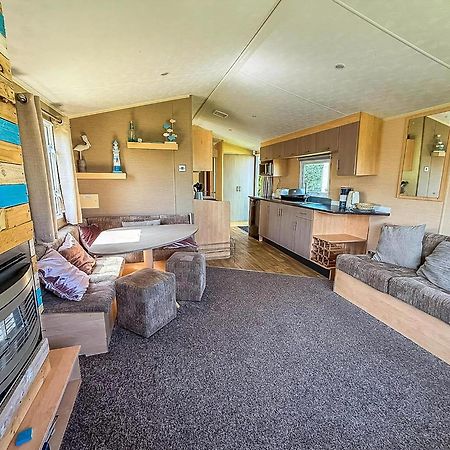 Lovely 8 Berth Caravan At California Cliffs Holiday Park In Norfolk Ref 50053C Great Yarmouth Exterior photo